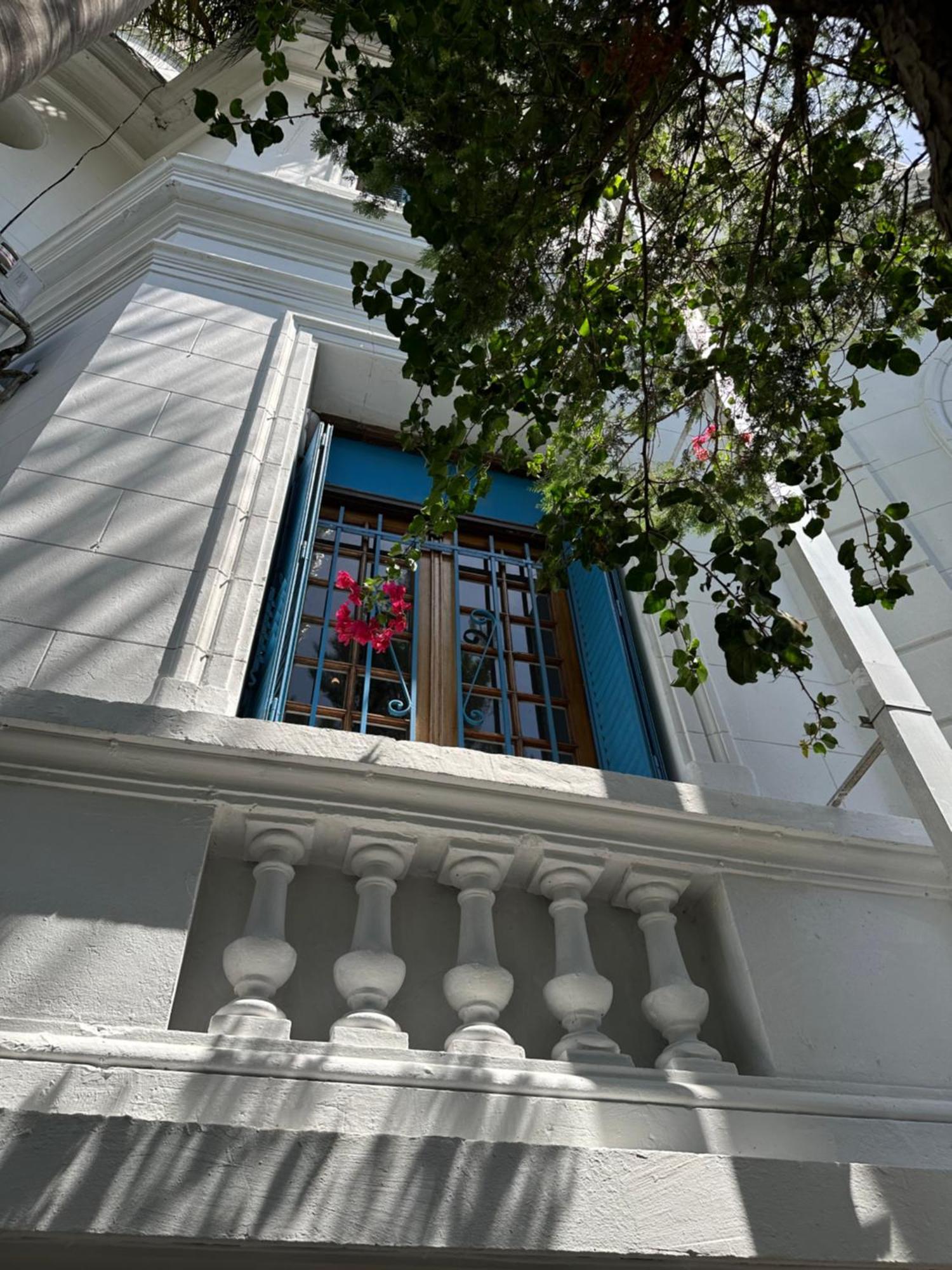 Hotel Vicente Lopez Exterior photo