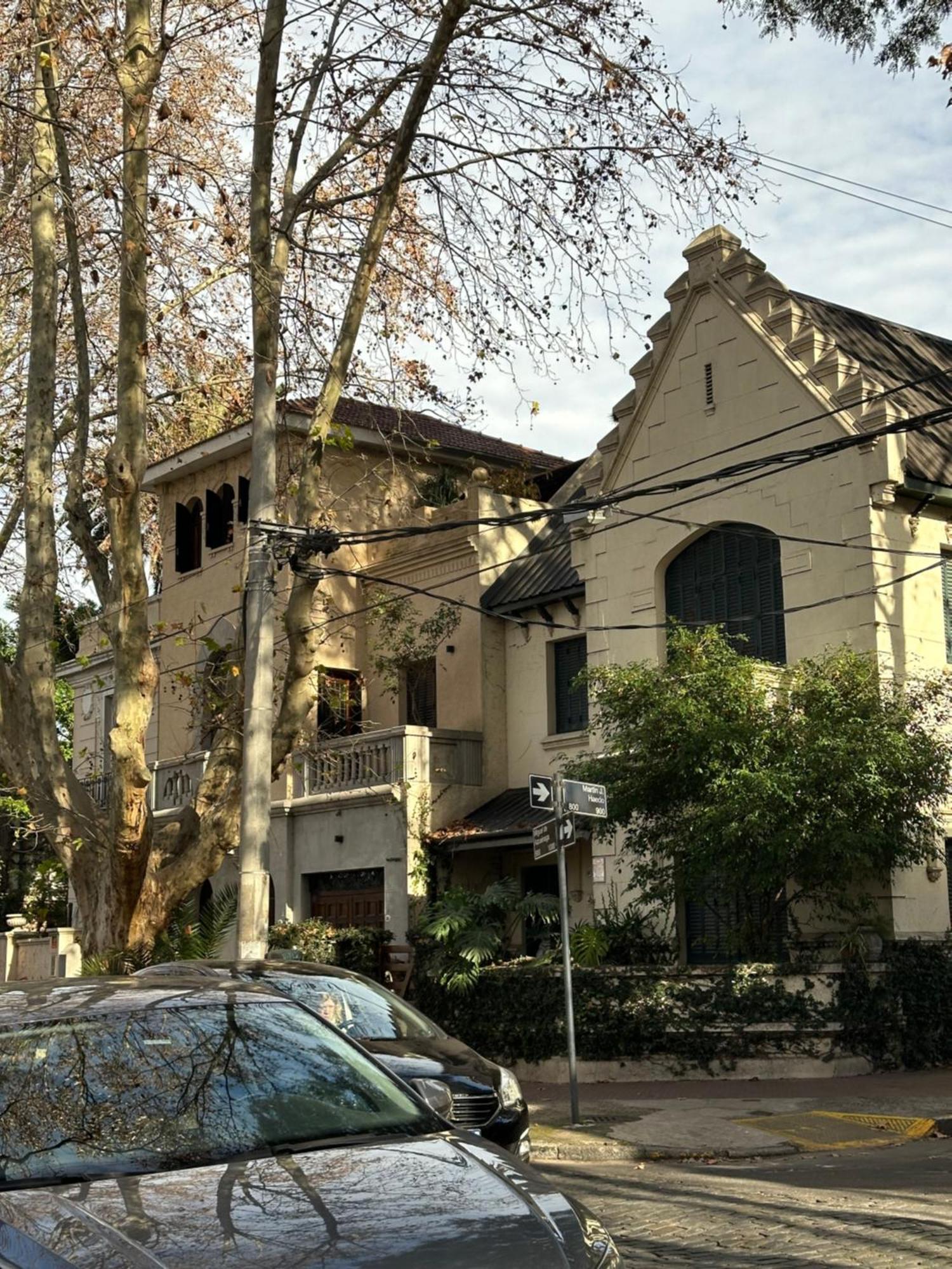 Hotel Vicente Lopez Exterior photo
