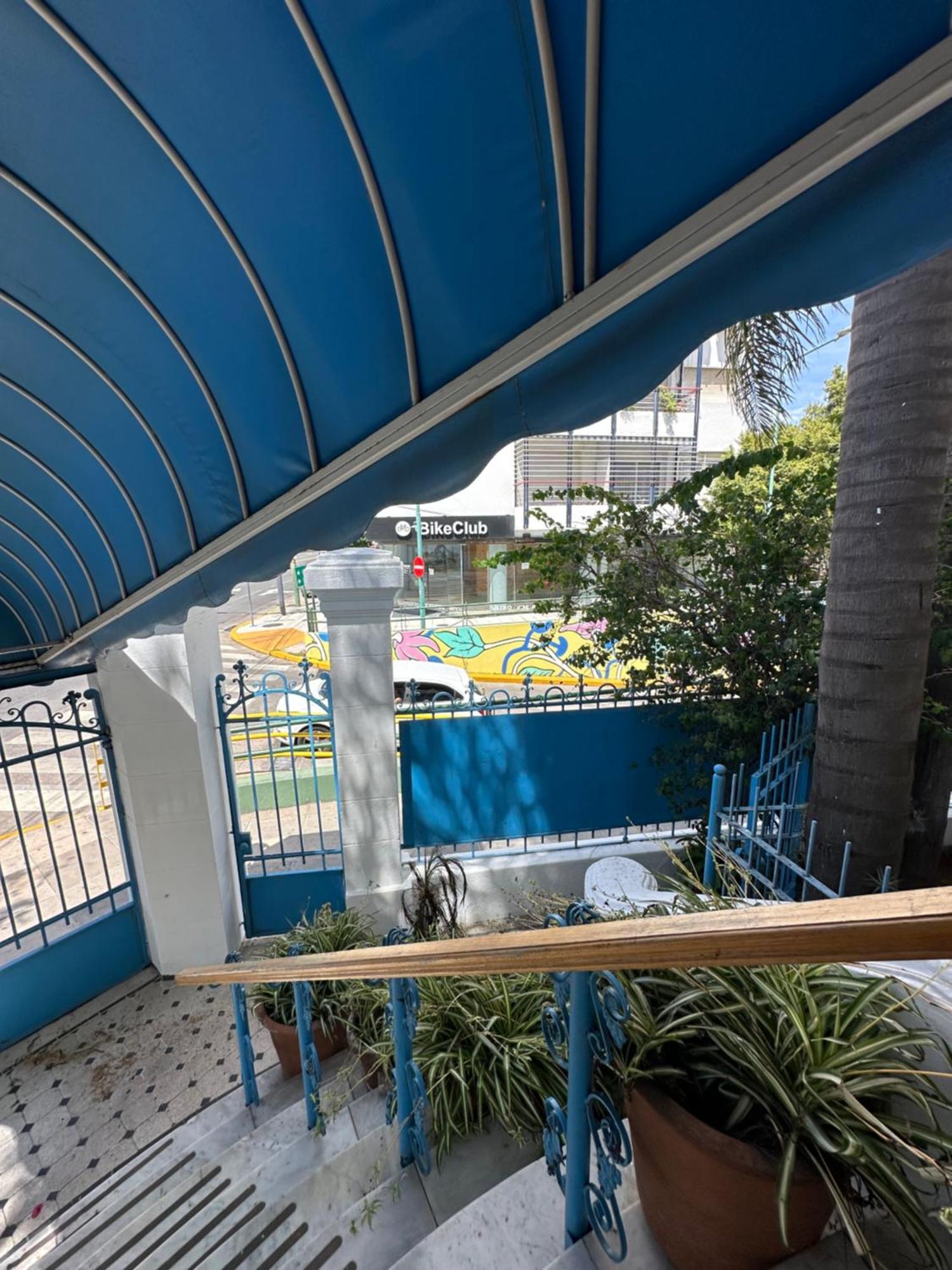Hotel Vicente Lopez Exterior photo